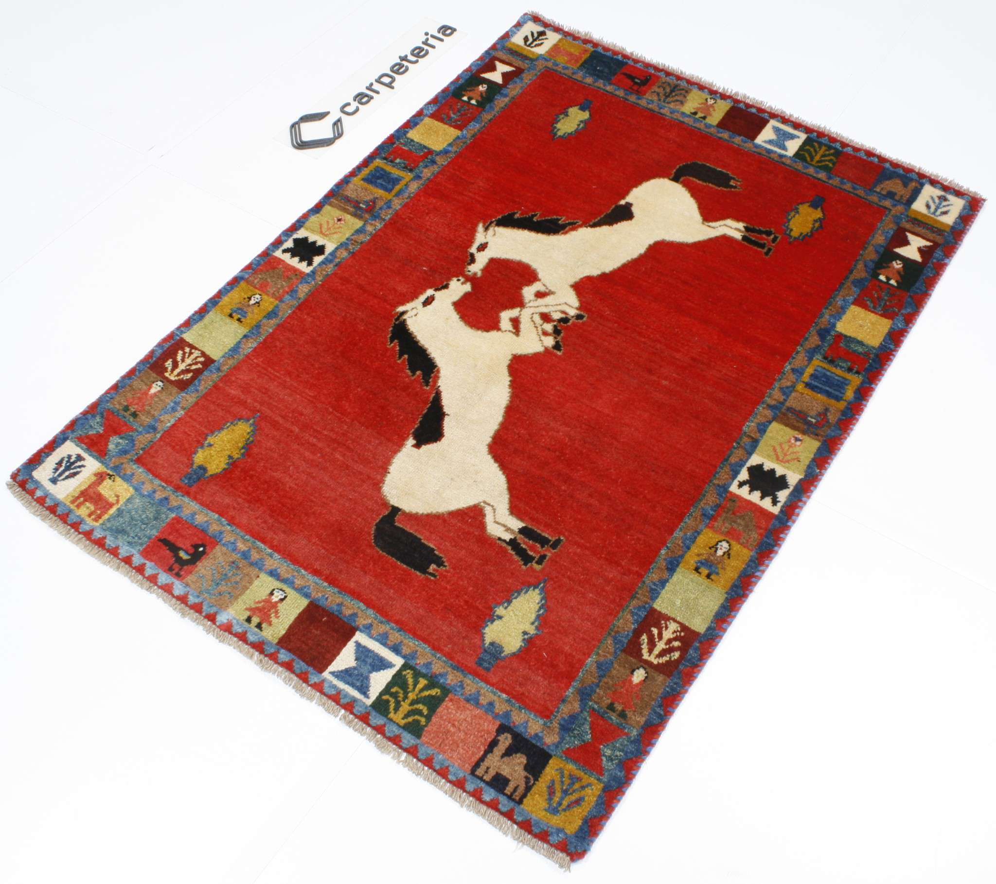 Persian rug Shiraz Figural