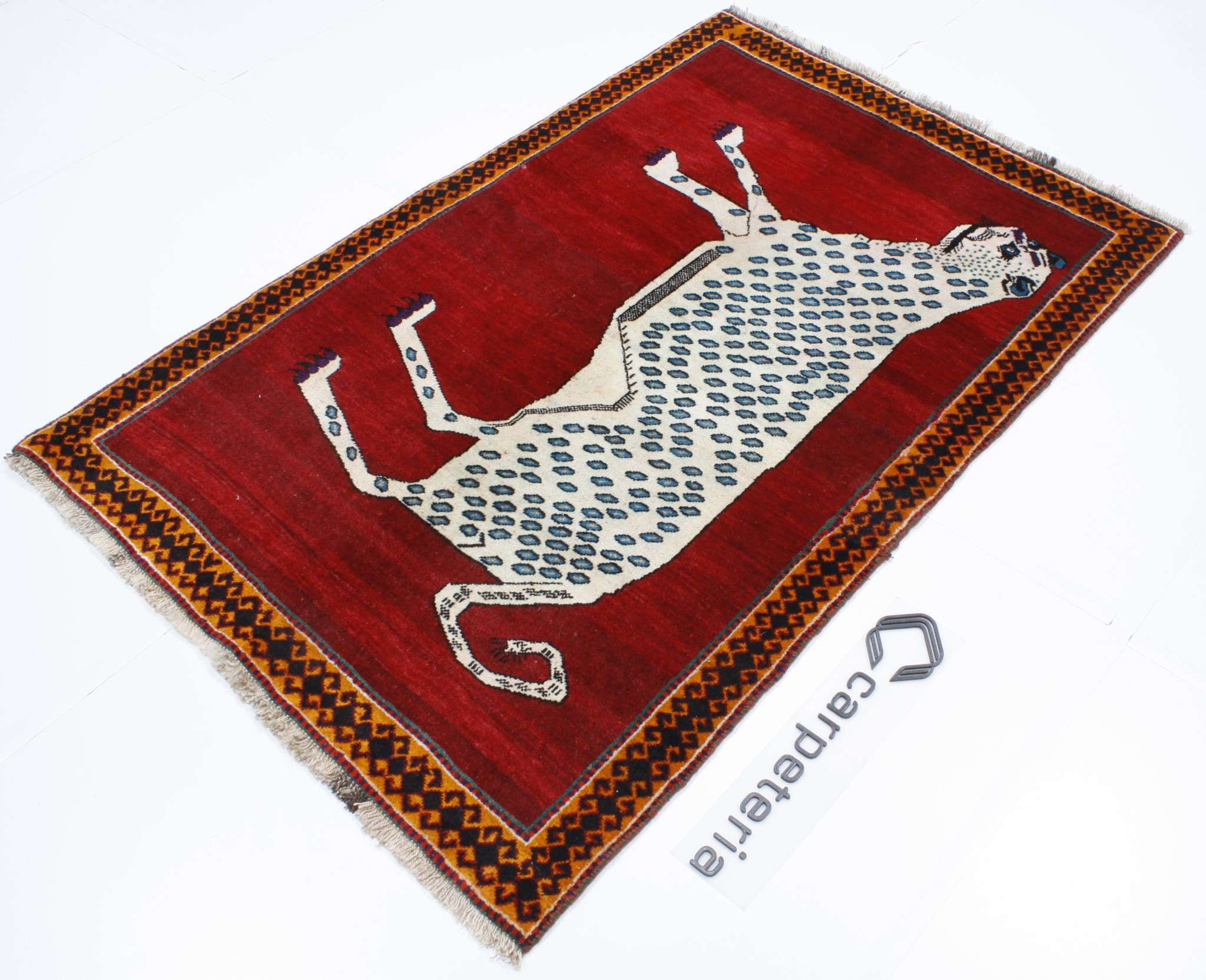 Persian rug Shiraz Figural