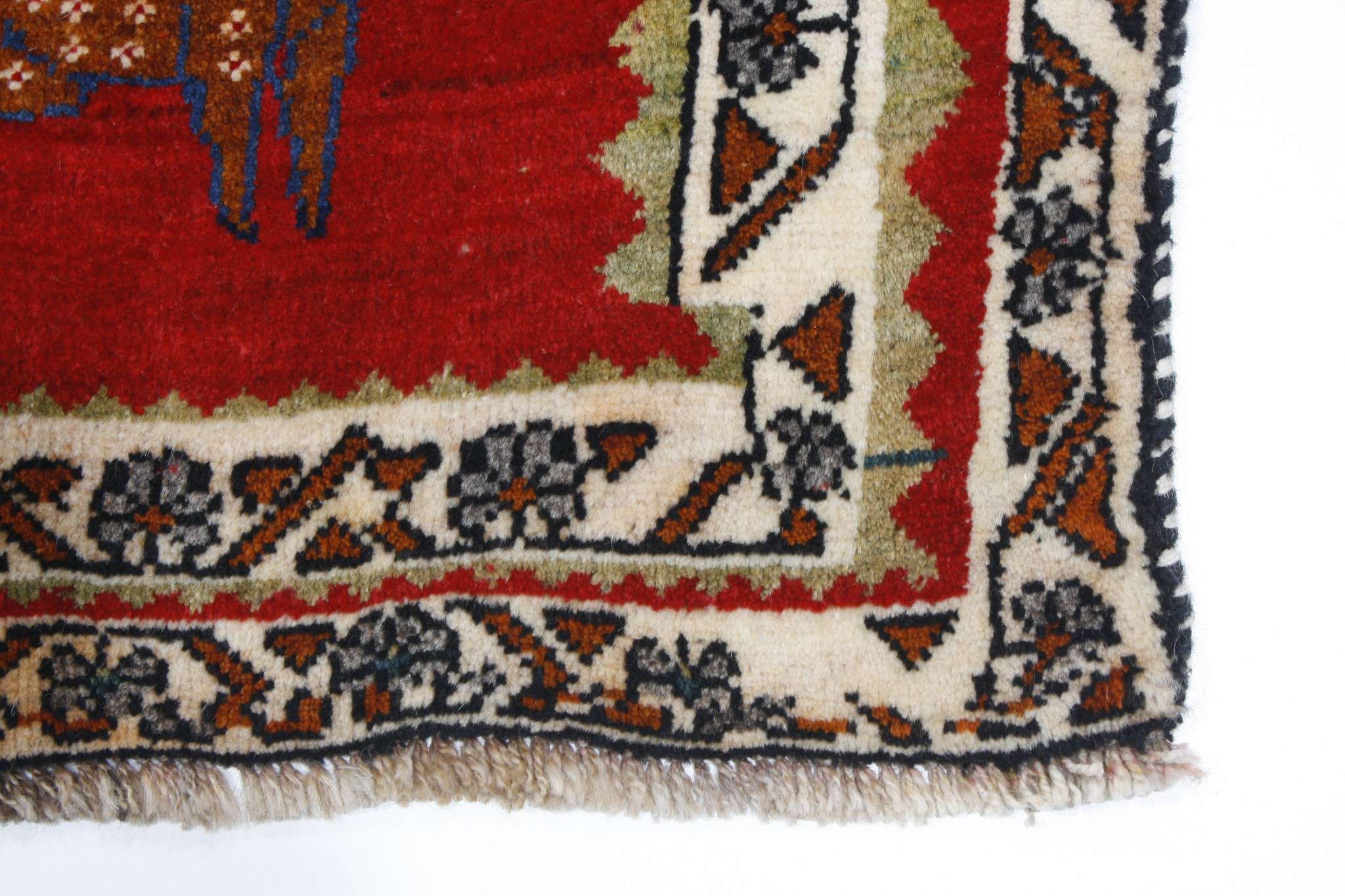 Persian rug Shiraz Figural