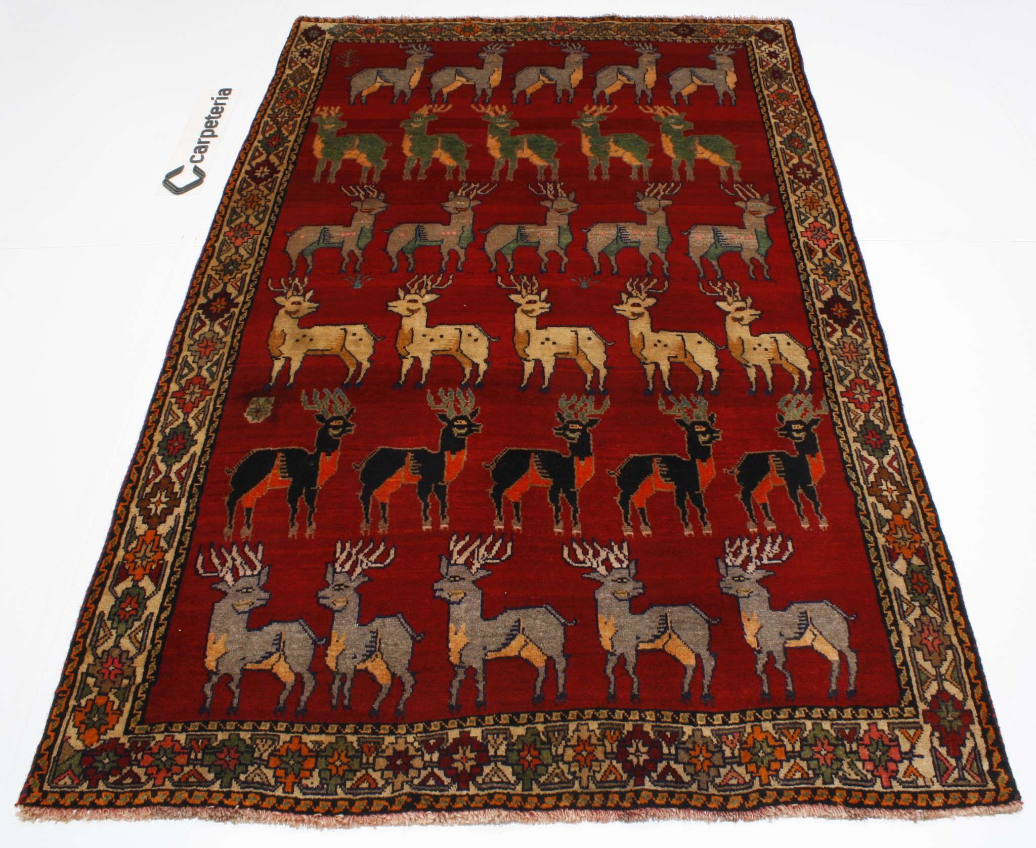 Persian rug Shiraz Figural