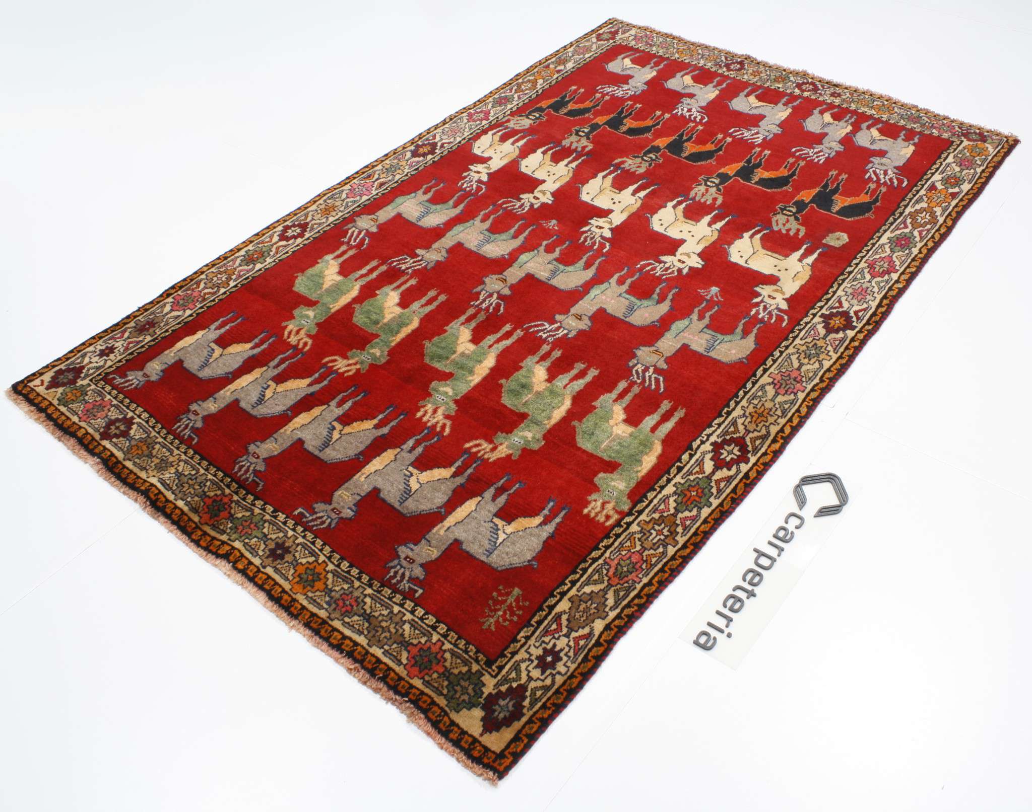 Persian rug Shiraz Figural