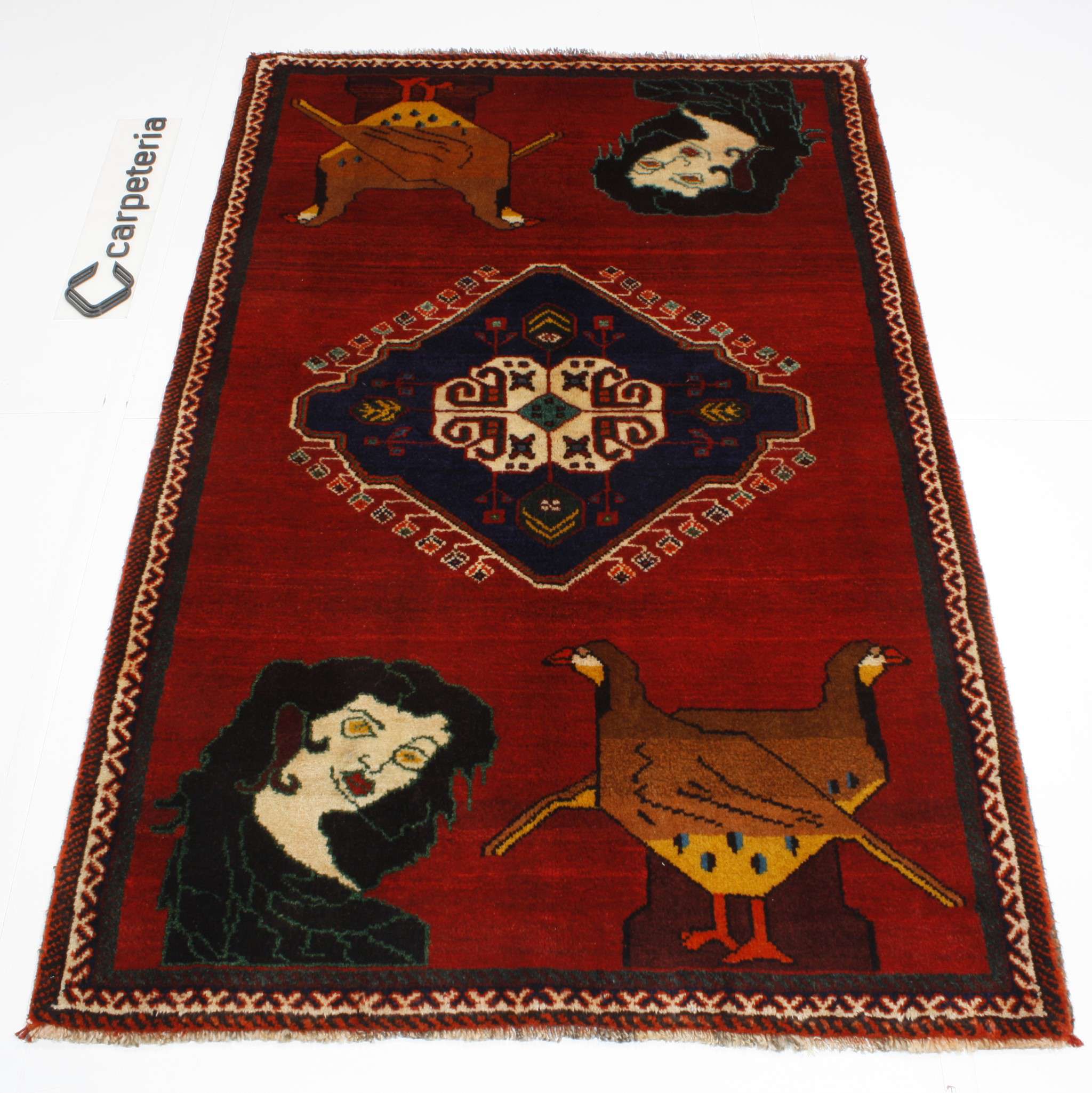 Persian rug Shiraz Figural