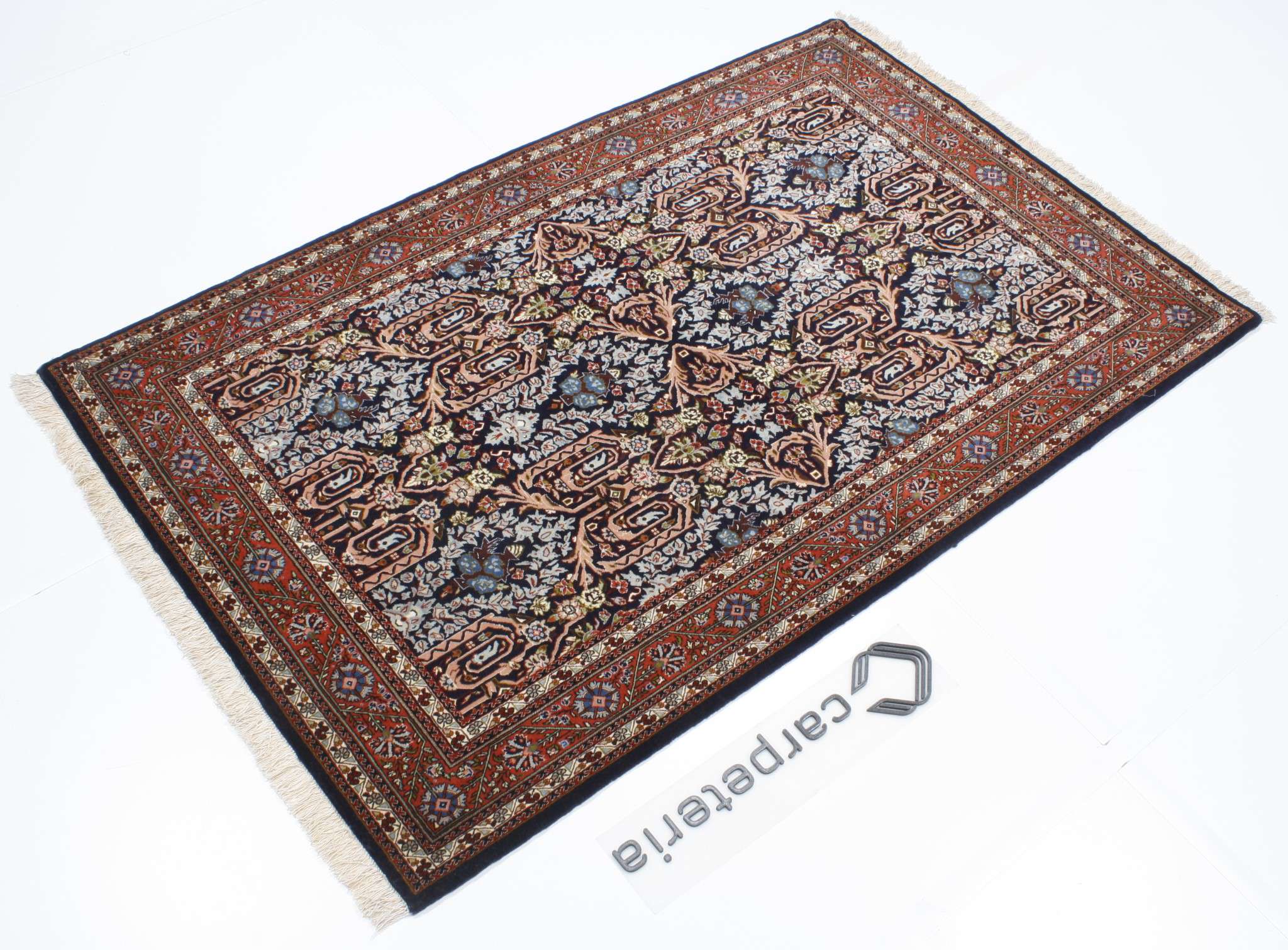 Persian rug Ilam Royal