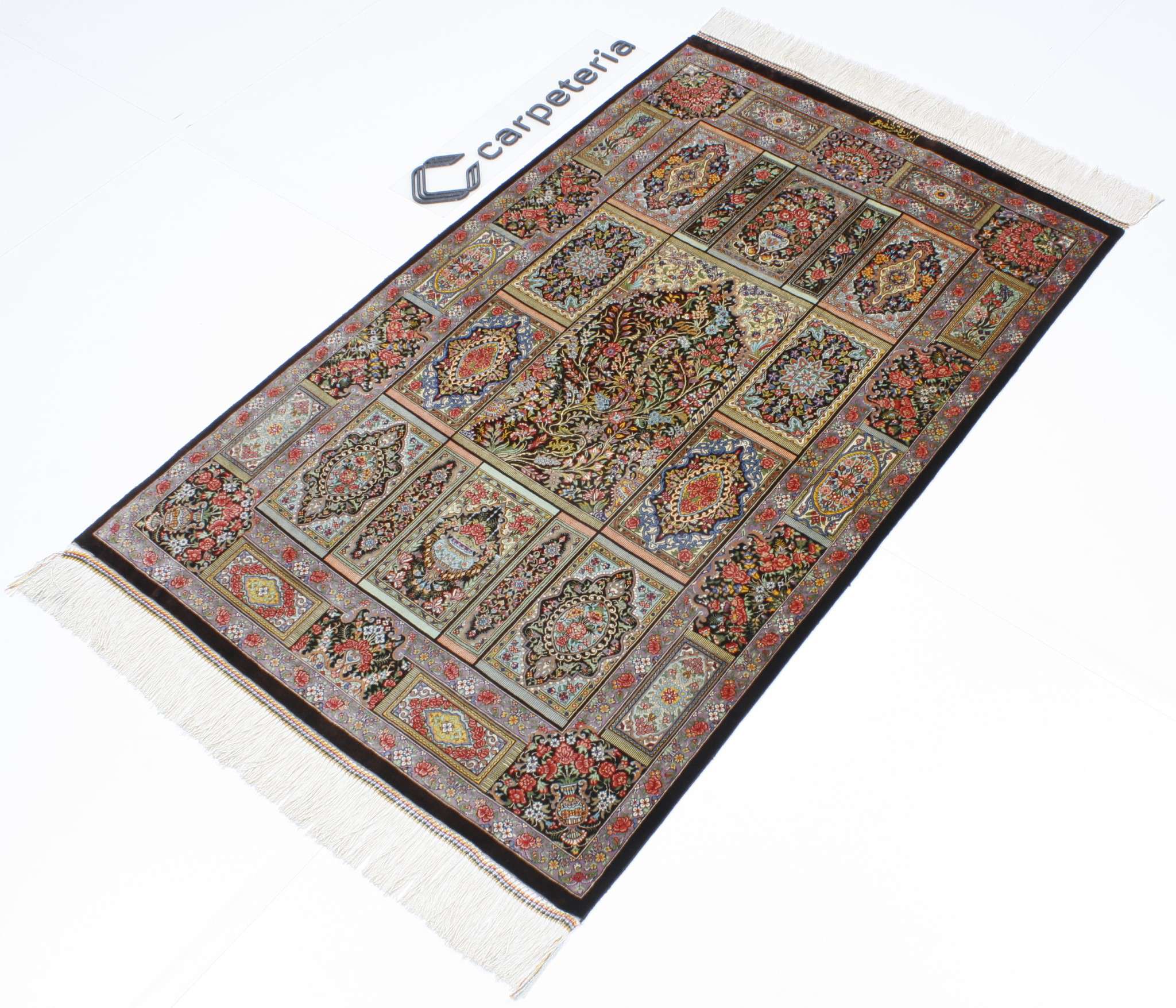 Persian rug Ghom Silk Royal