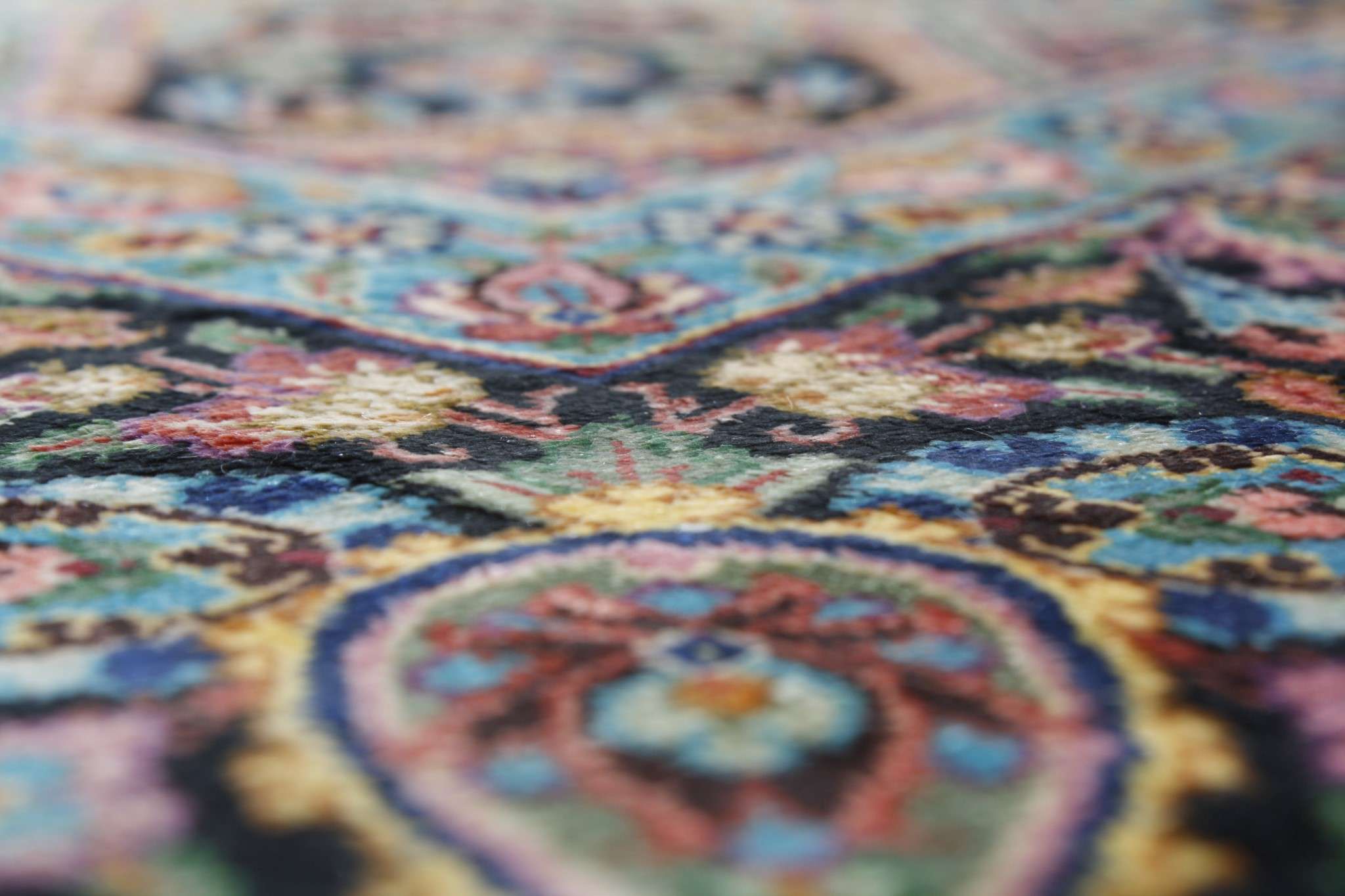 Persian rug Ghom Silk Royal