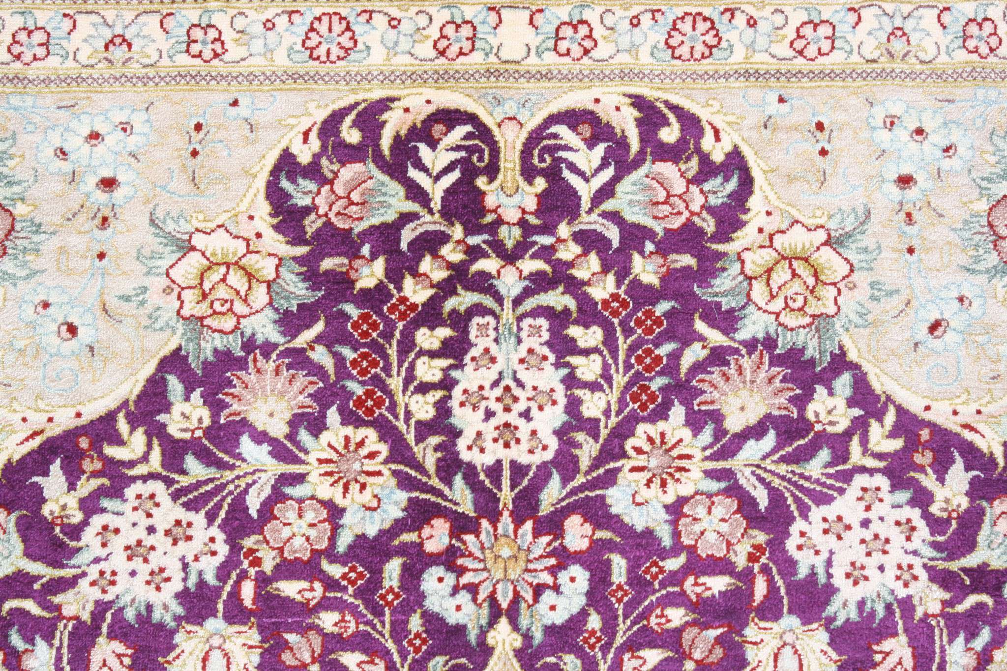 Persian rug Ghom Silk Royal