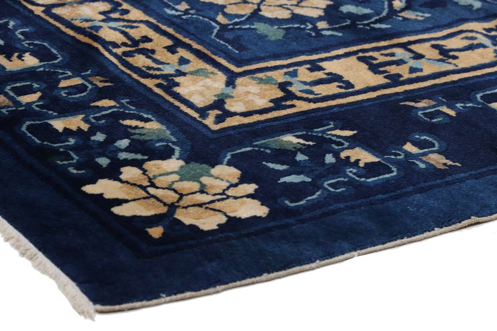 Oriental rug Peking