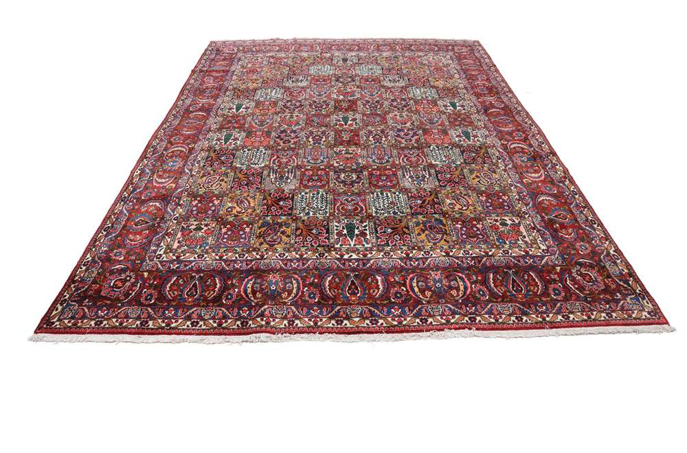 Persian rug Bakhtiar