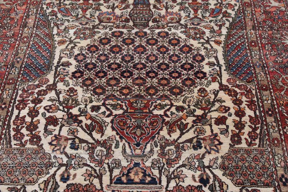 Persian rug Isfahan