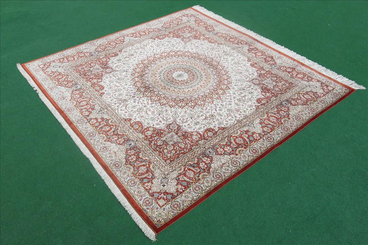 Oriental rug Ghom Silk Imperial