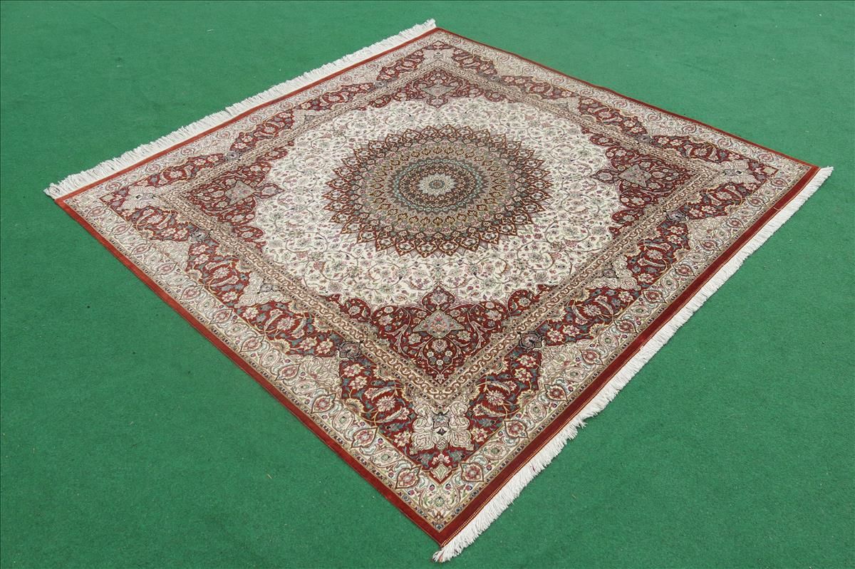 Oriental rug Ghom Silk Imperial