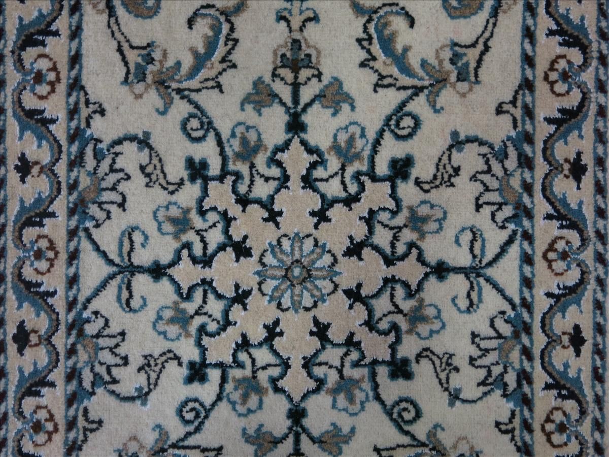 Oriental rug Nain Kavir Super