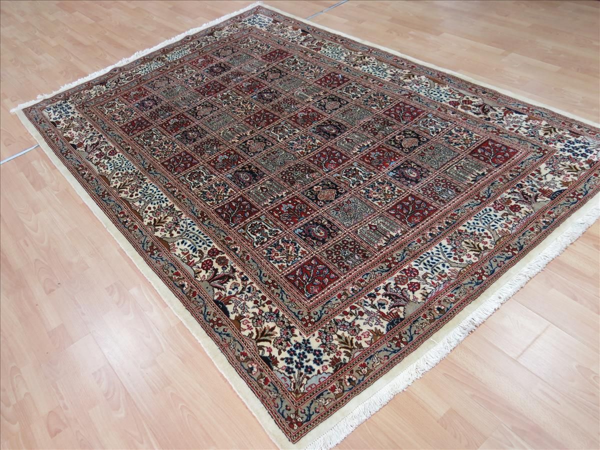 Oriental rug Moud Super