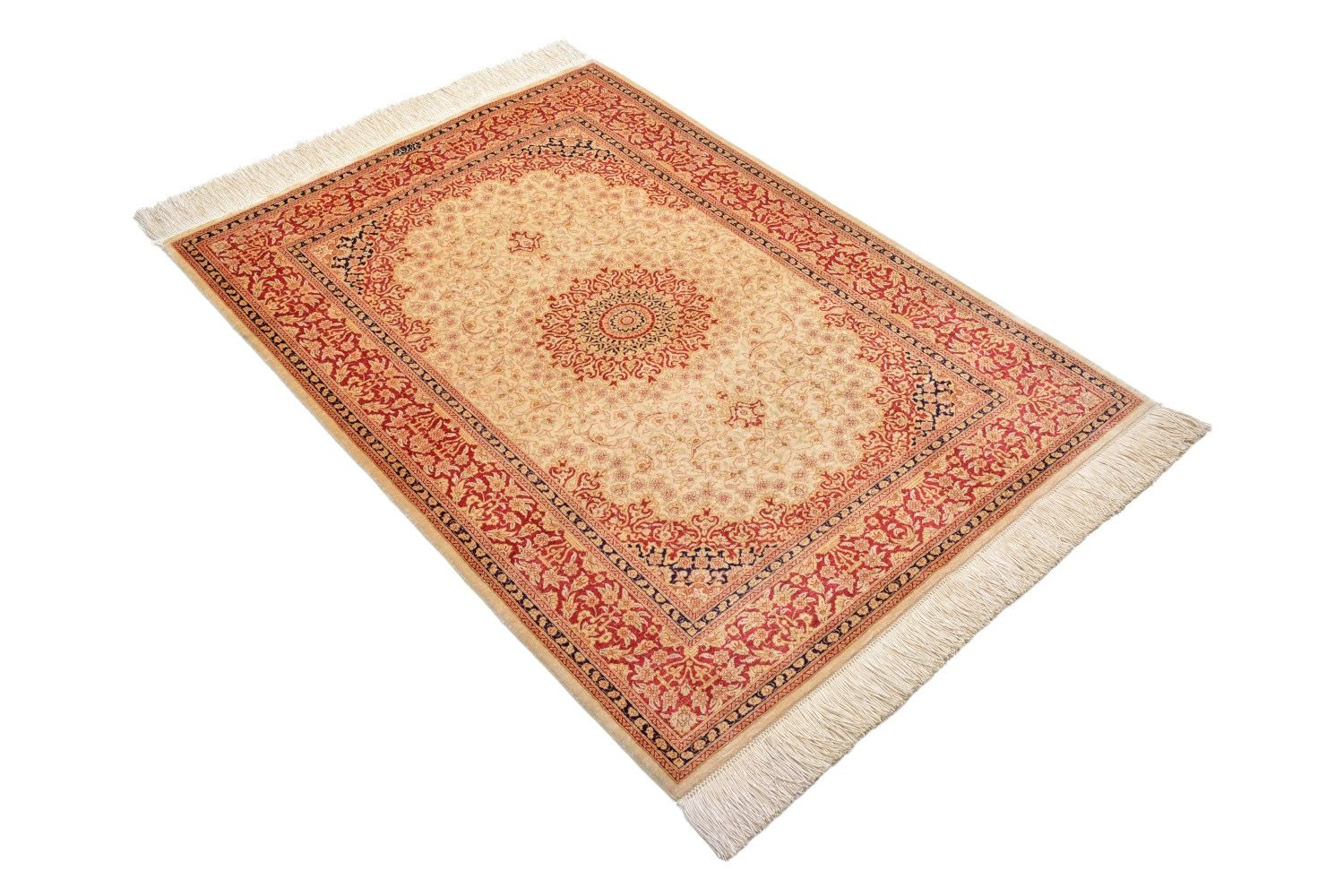 Oriental rug Ghom Silk Royal