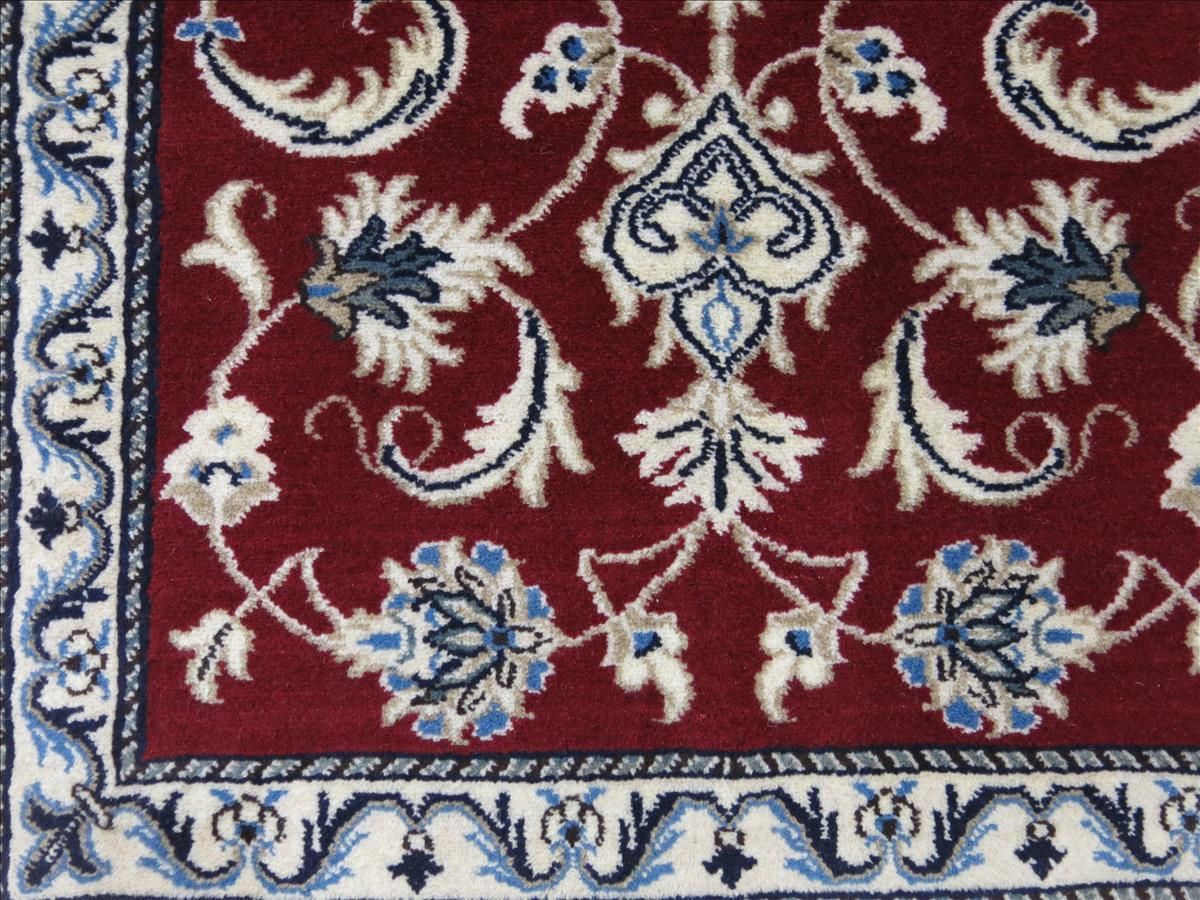 Oriental rug Nain Cavir