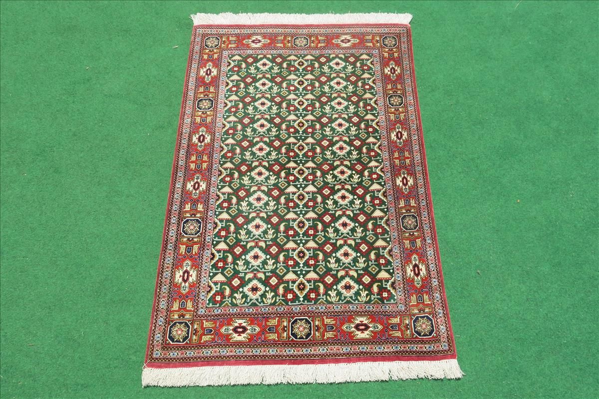 Oriental rug Ghom Silk Royal