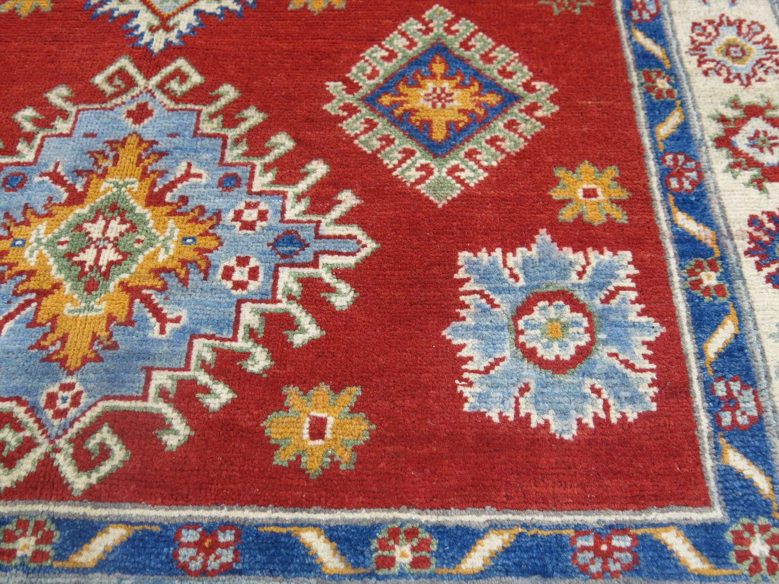 Oriental rug Kazak