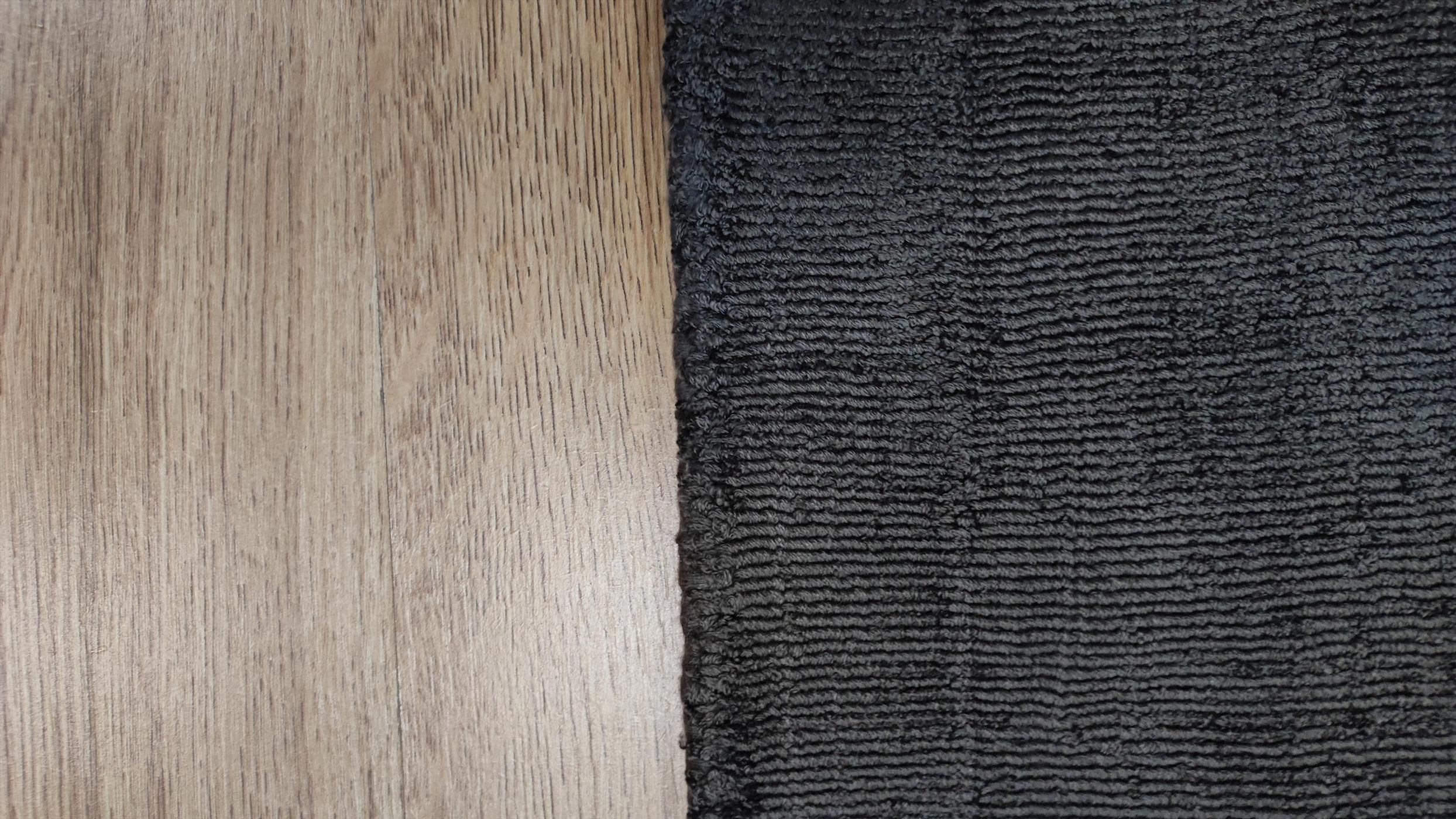 Modern rug Garous Tuft