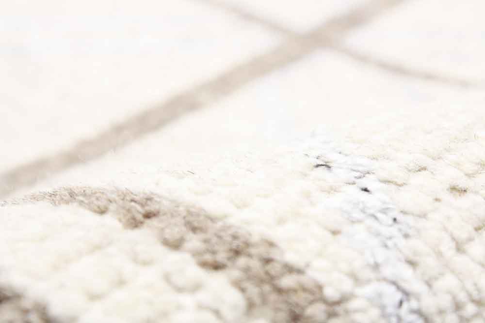 Oriental rug Crystal Collection