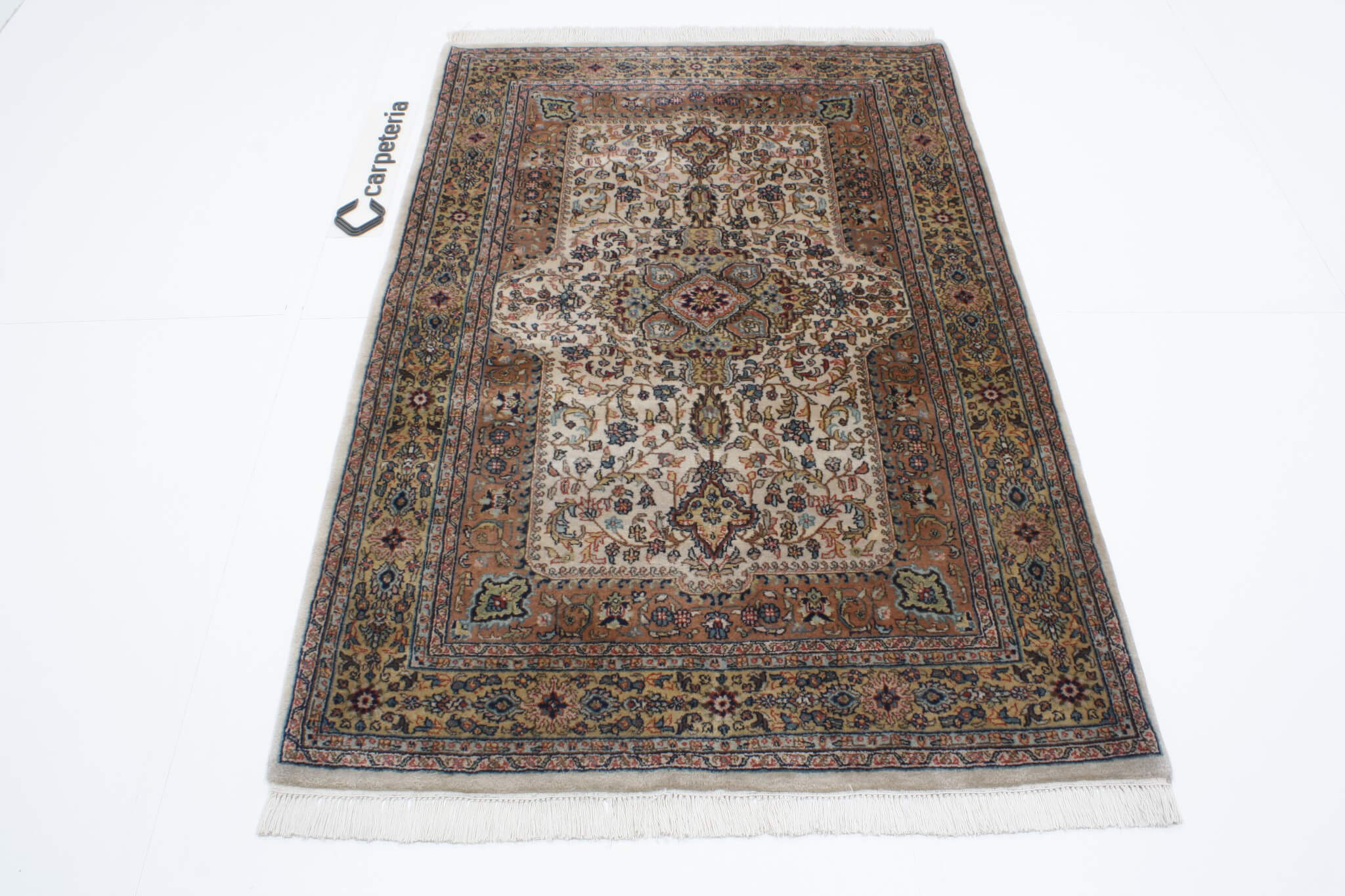 Oriental rug Palace of Winds