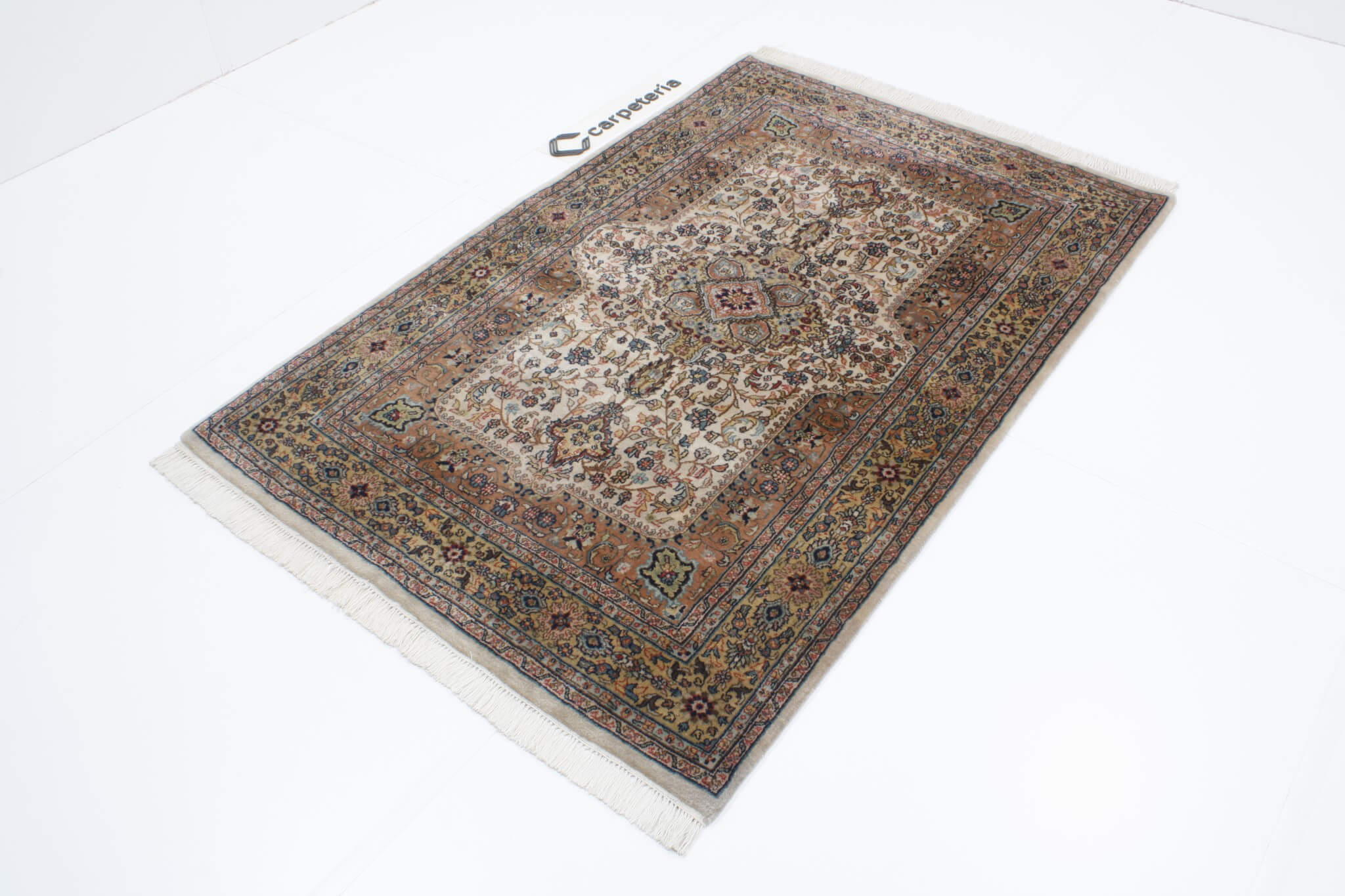 Oriental rug Palace of Winds