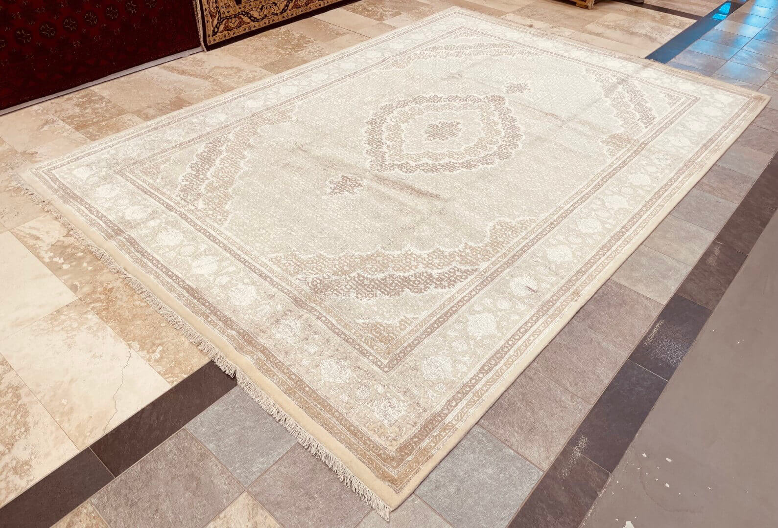 Tabriz Mahi Royal keleti szőnyeg