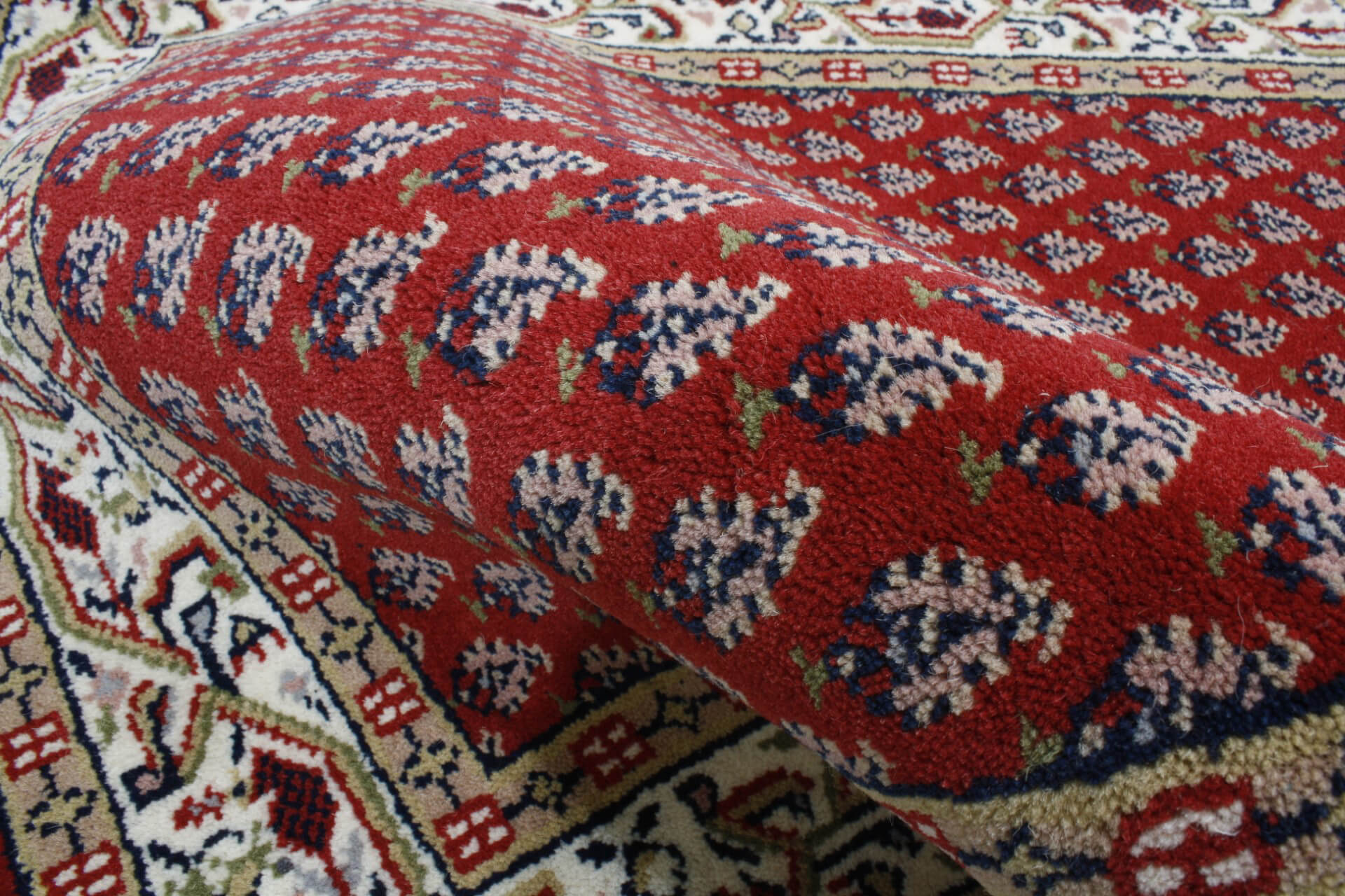 Oriental rug Mir