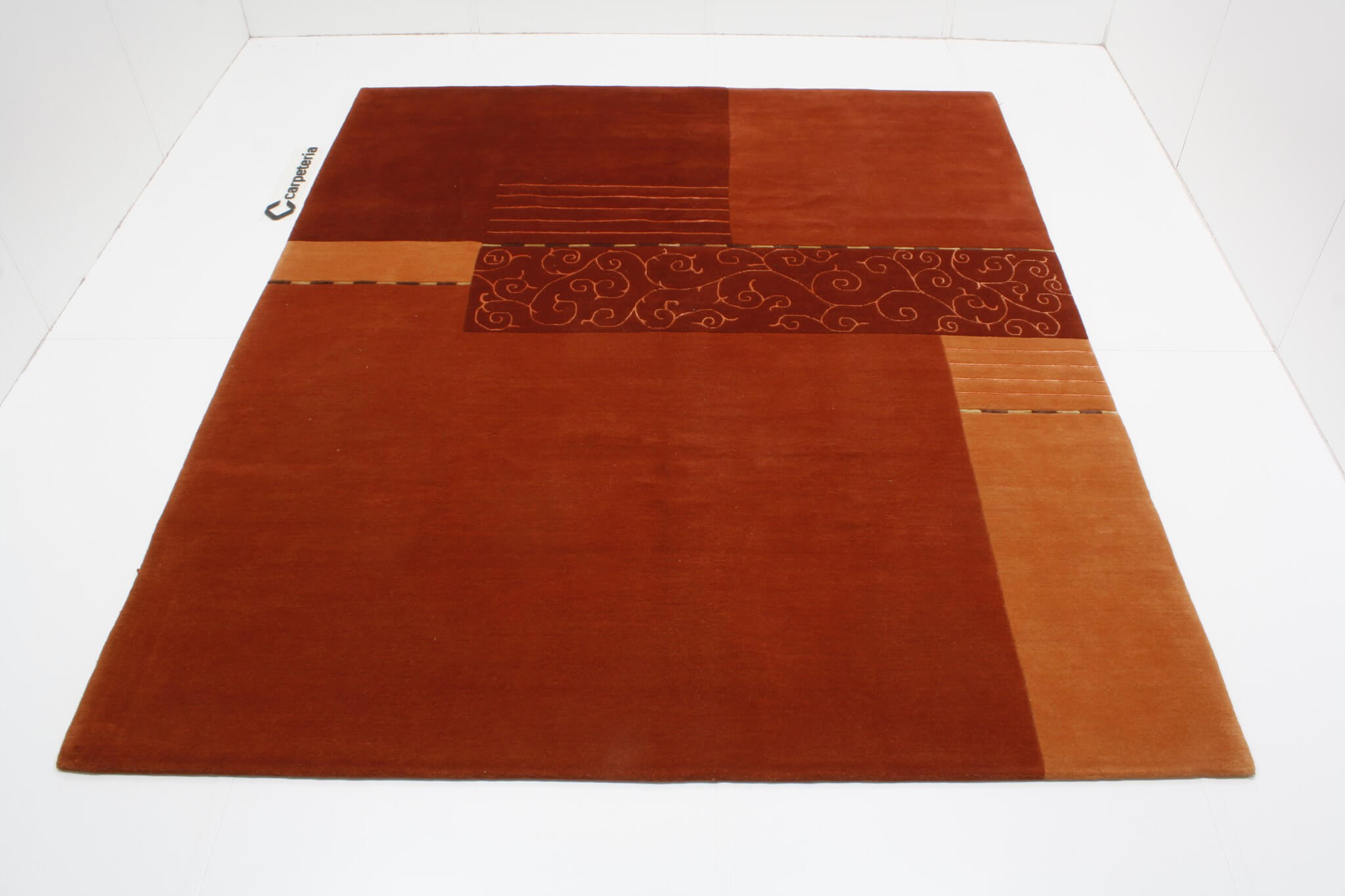 Modern rug Ghorka Royal