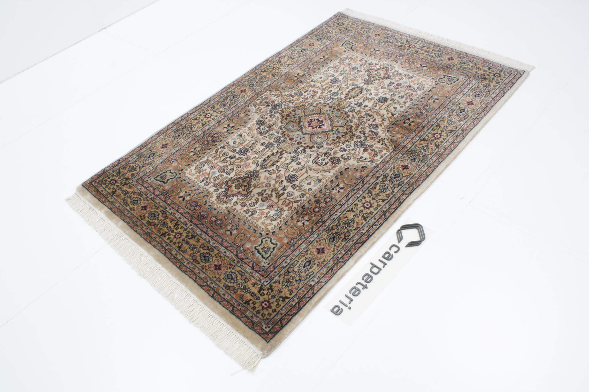 Oriental rug Palace of Winds