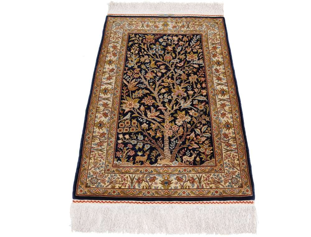Oriental rug Hereke