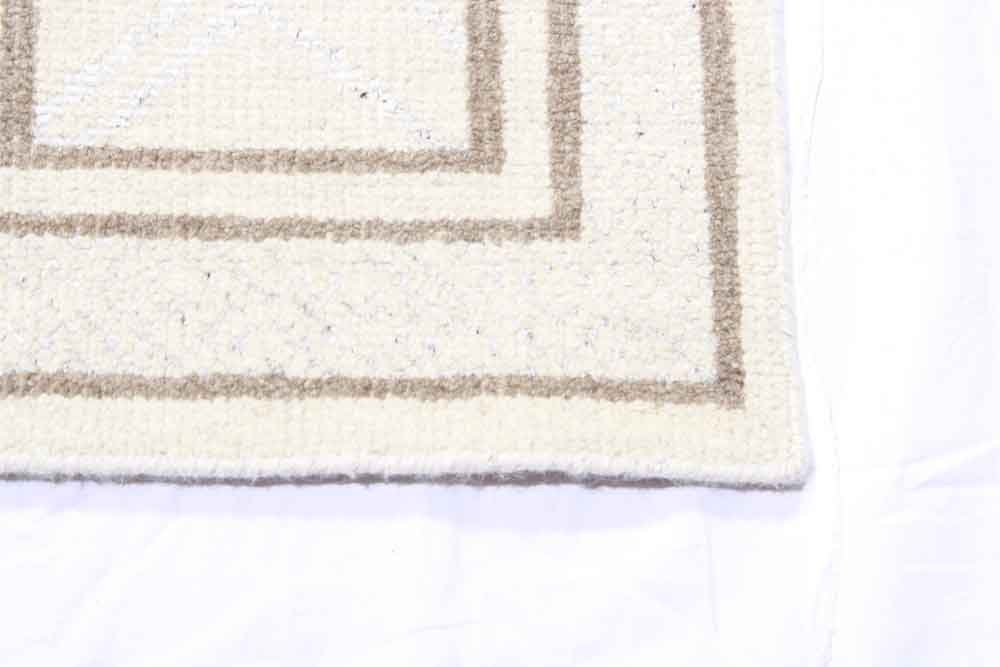 Oriental rug Crystal Collection
