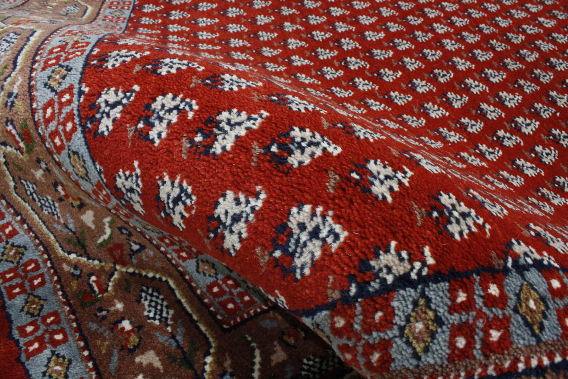 Oriental rug Mir